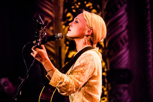 Laura Marling 2017 05 07 Live at Metro Chicago 02.jpg