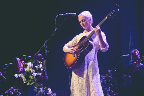 Laura Marling 2017 05 20 Live at Brooklyn Steel New York 01.jpg