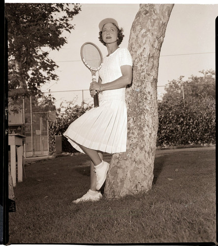 wills 1954 B W.jpg