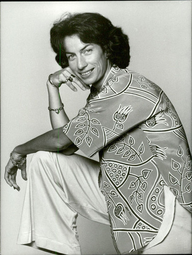 V Wade 1977 B W.jpg