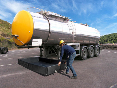 tanker spill containment.jpg