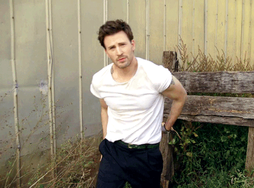 tumblr ecc0ff0dceda5febc259ca7eb0b4f9e2 3a780361 540.gif