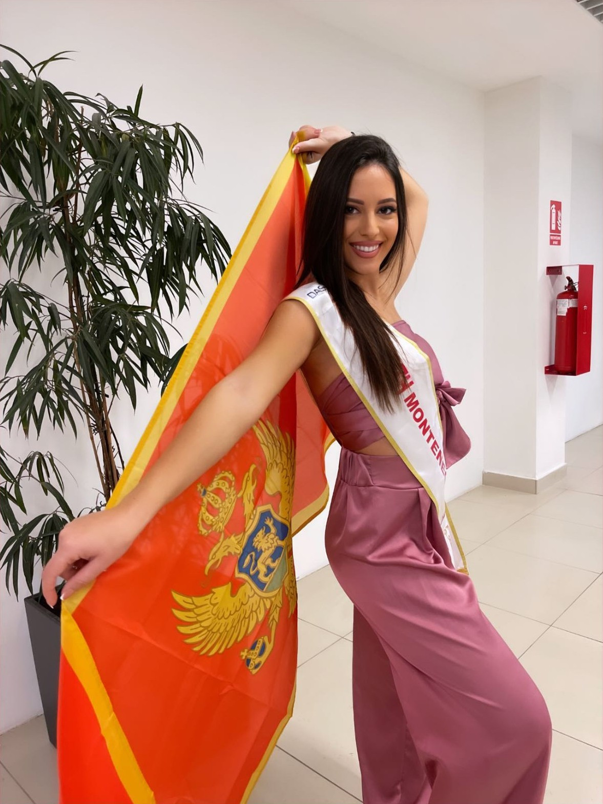 candidatas a miss earth 2022. final: 29 nov. - Página 19 YUYKmu