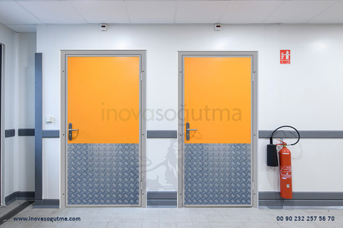 12 servis kapısı soğutma ve soğuk oda kapısı.jpg