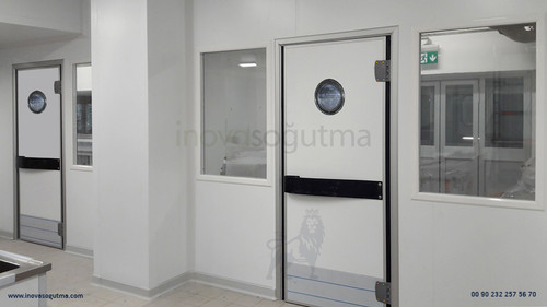 8 bar kapısı soğutma ve soğuk oda kapısı.jpg
