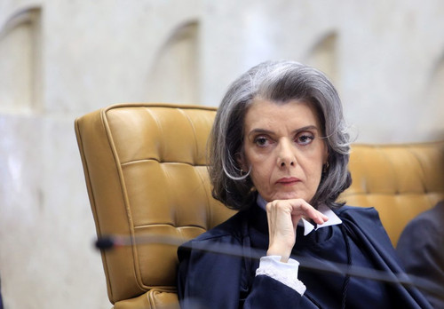 18161563 ministra carmen lucia durante cerimonia de posse stf 8 1024x713.jpg