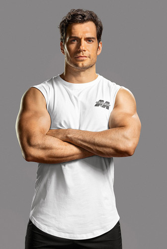 henry cavill 02 05e04cf5412e4993a893d60ee9abc092.jpg